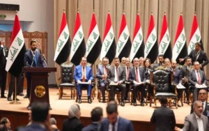 9 حقائب شاغرة.. حكومة الزيدي تمضي منقوصة بانتظار حسم البقية